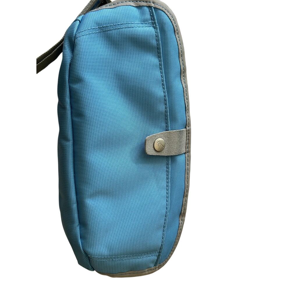 Keen blue zip cross hatch wristlet wallet clutch durable outdoor - Picture 2 of 5